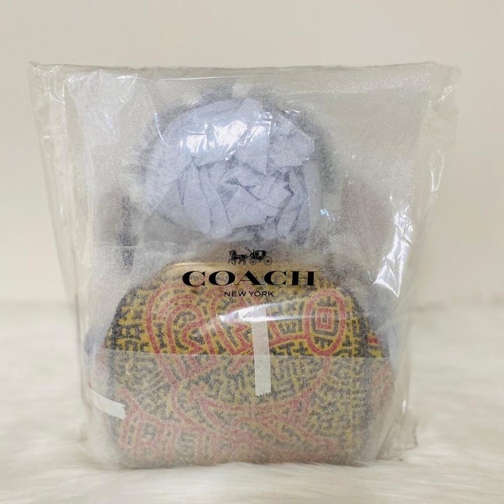 New Coach Disney Mickey Mouse Kisslock Bag/ Leather/Black-Yellow-Orange . - Picture 10 of 12